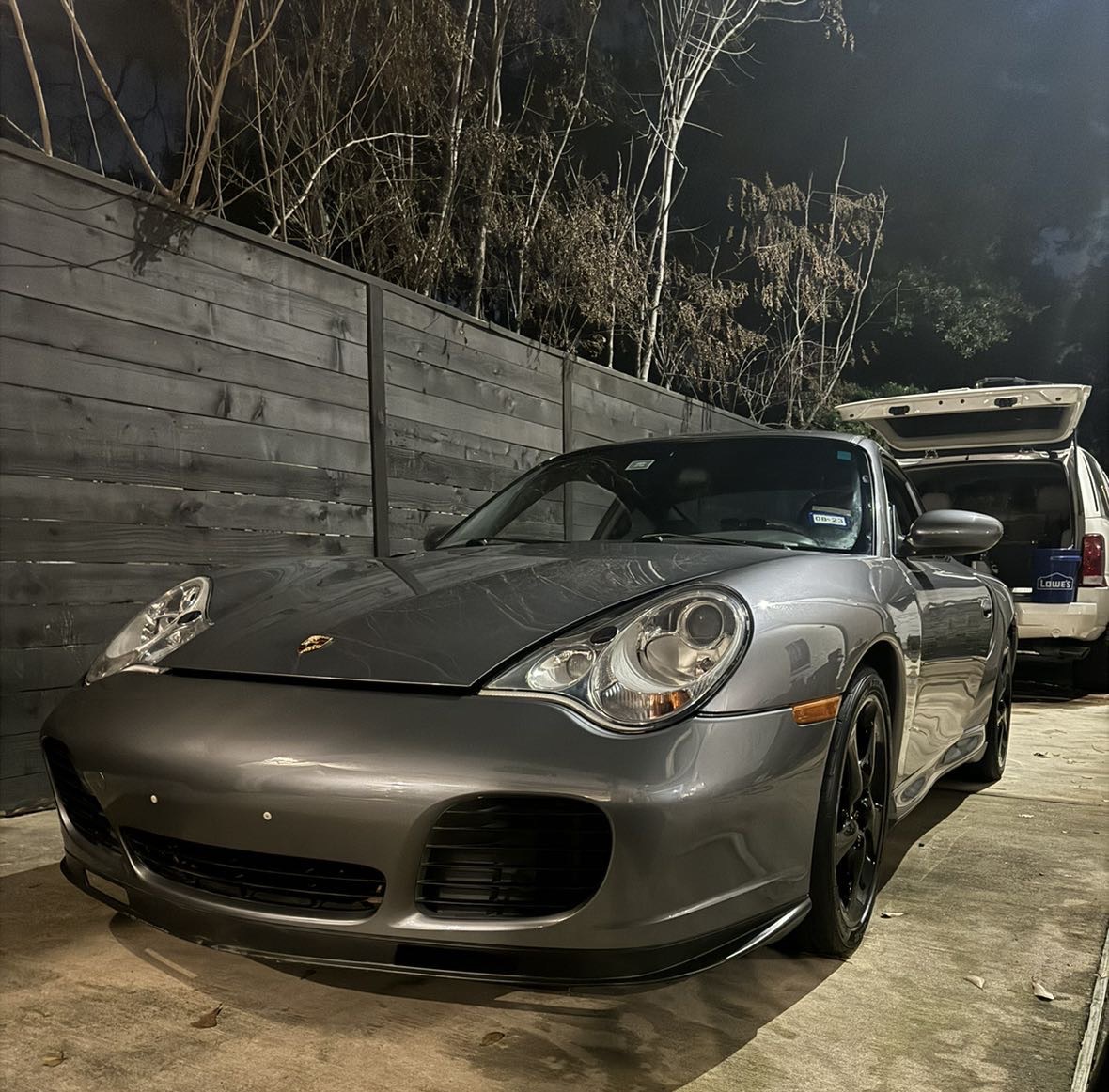 Porsche 911 detailed at night